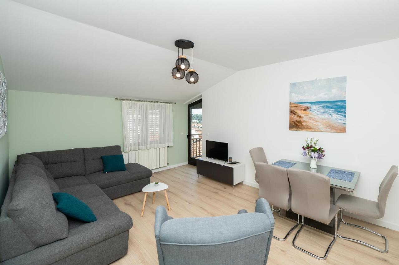 Apartman Marin Makarska Esterno foto